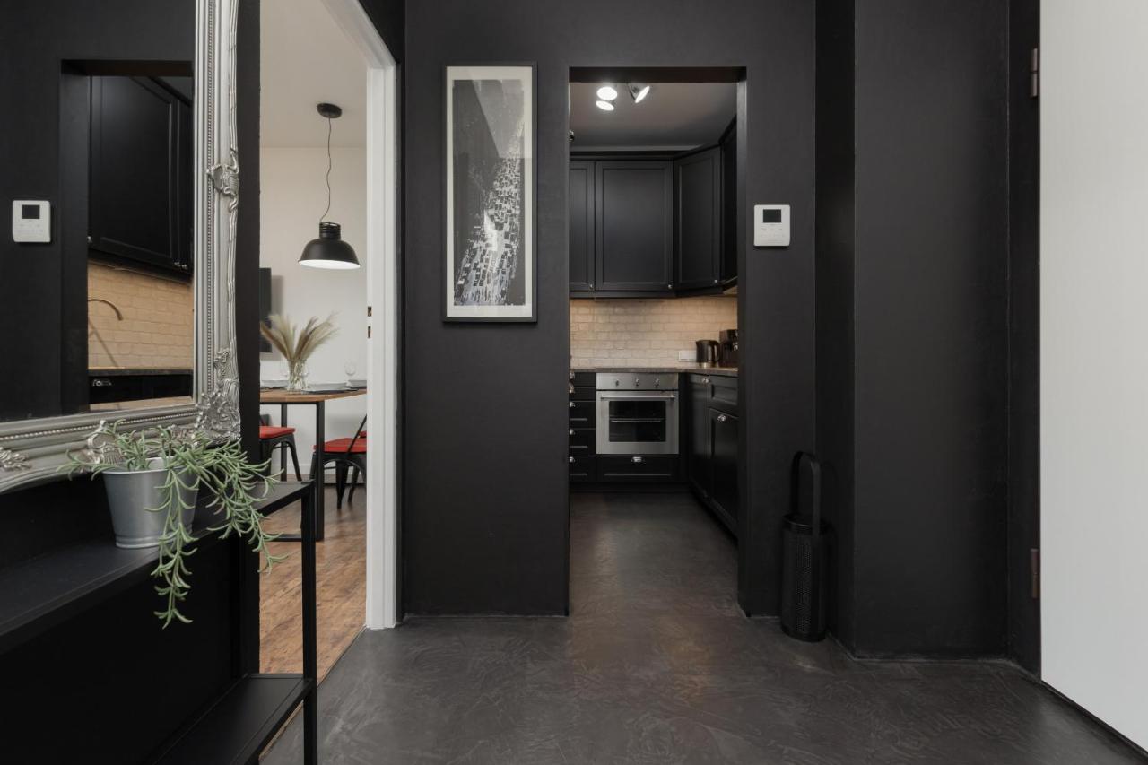 Stylish & Trendy 1 Bedroom Apartment Wola With Parking By Renters Warsaw Ngoại thất bức ảnh